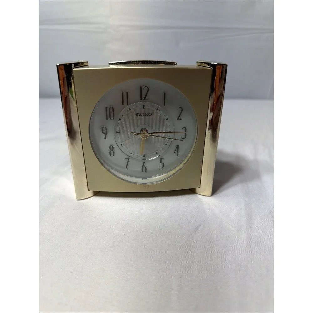 Seiko Mantel Clock: Model QXE418GLH Works